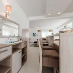 别墅 Classic Four Bedroom With Sea View And Private Pool 3 Debeljak