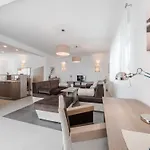 Classic Four Bedroom With Sea View And Private Pool 3 *