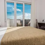 Classic Four Bedroom With Sea View And Private Pool 3 别墅 *