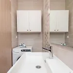 别墅 Classic Four Bedroom With Sea View And Private Pool 3