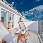 Classic Four Bedroom With Sea View And Private Pool 3 别墅 *