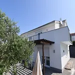 别墅 Classic Four Bedroom With Sea View And Private Pool 3 *
