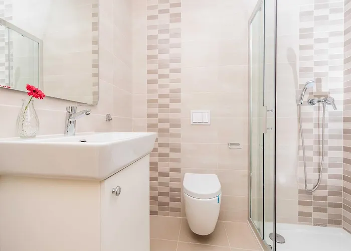 Classic Four Bedroom With Sea View And Private Pool 3 וילה