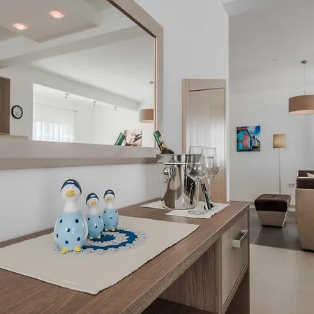 Villa Classic Four Bedroom With Sea View And Private Pool 3 *