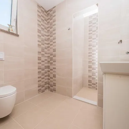 Classic Four Bedroom With Sea View And Private Pool 3 Вилла *