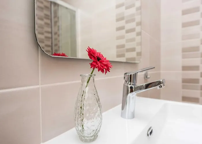 Classic Four Bedroom With Sea View And Private Pool 3 فيلة